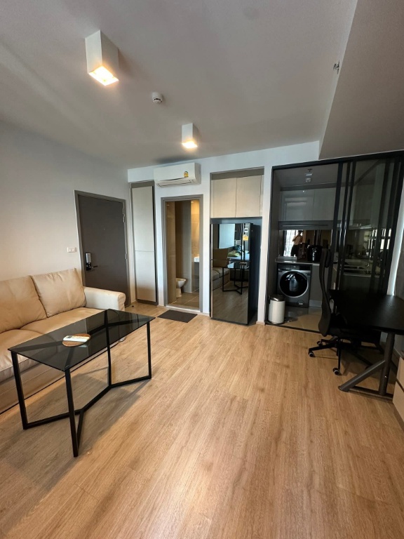 Ideo Sathorn – Wongwianyai