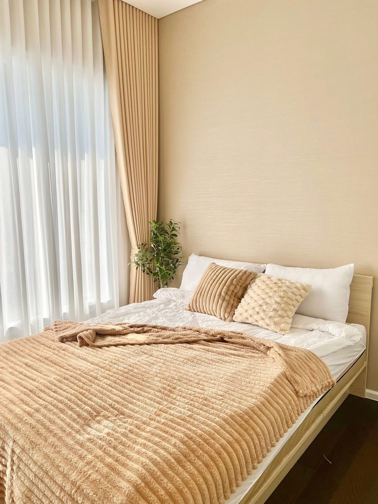 The Saint Residences 两室两卫55平 Ha Yeak LADPRAO