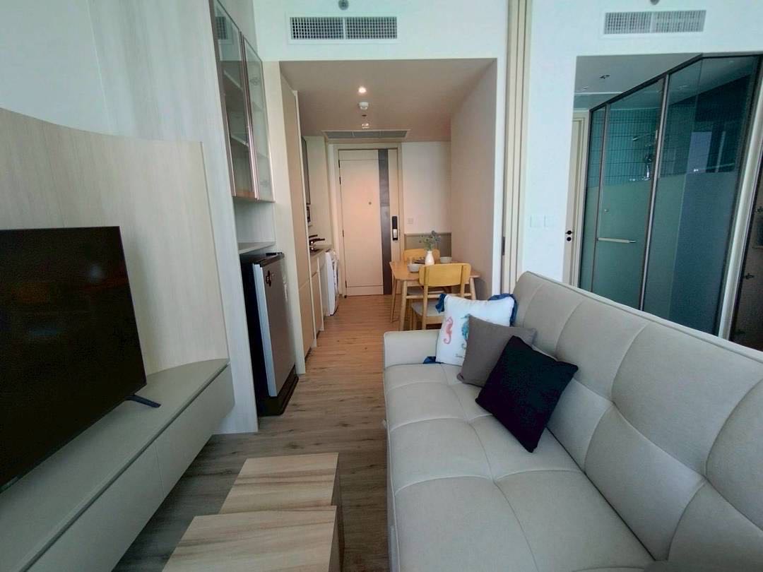 Arom Wongamat Pattaya