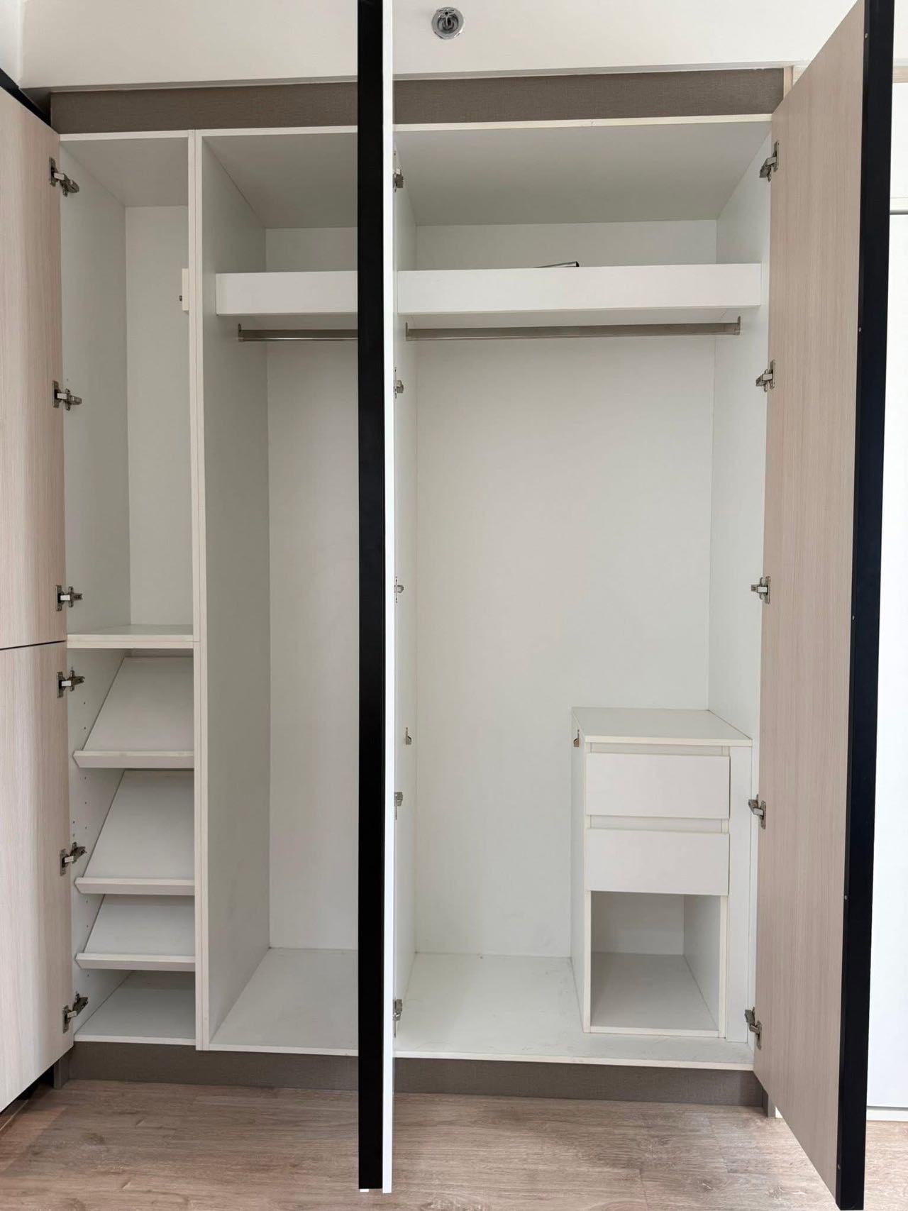 Ideo Sathorn - Wongwianyai