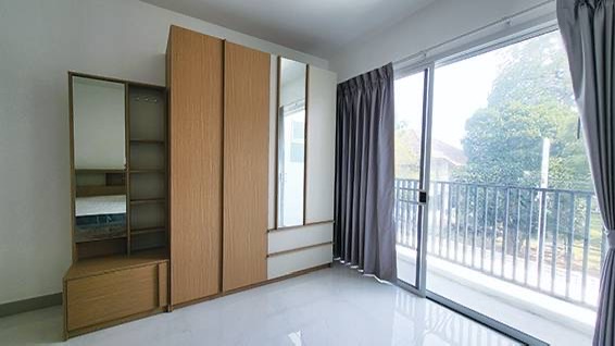 Nicha Private Townhome Rama 2