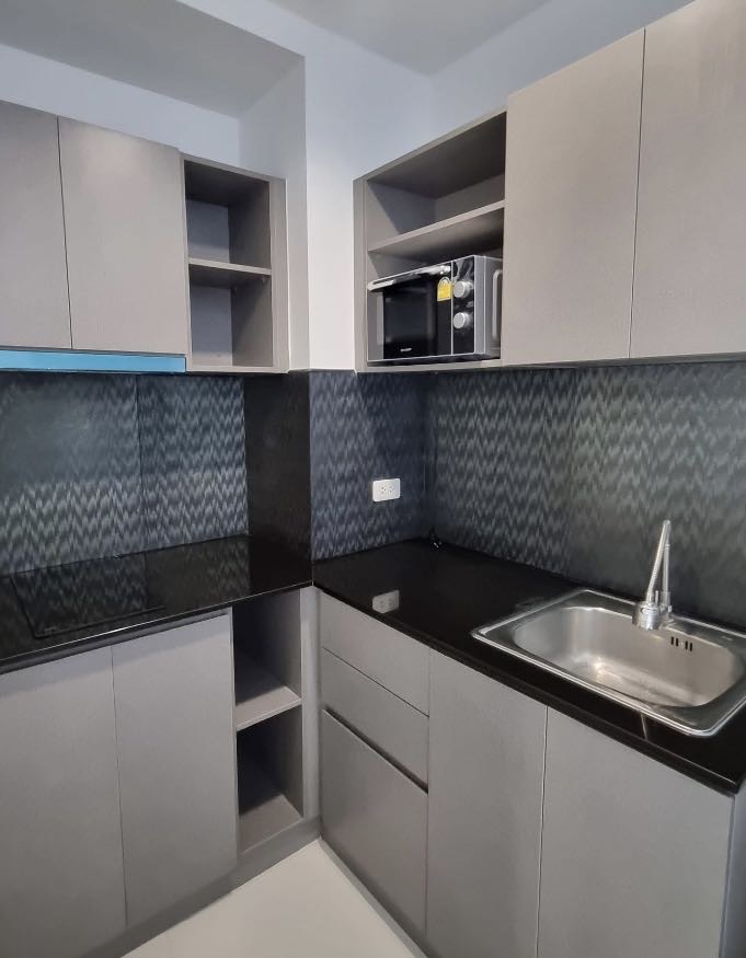 Thana Astoria Pinklao