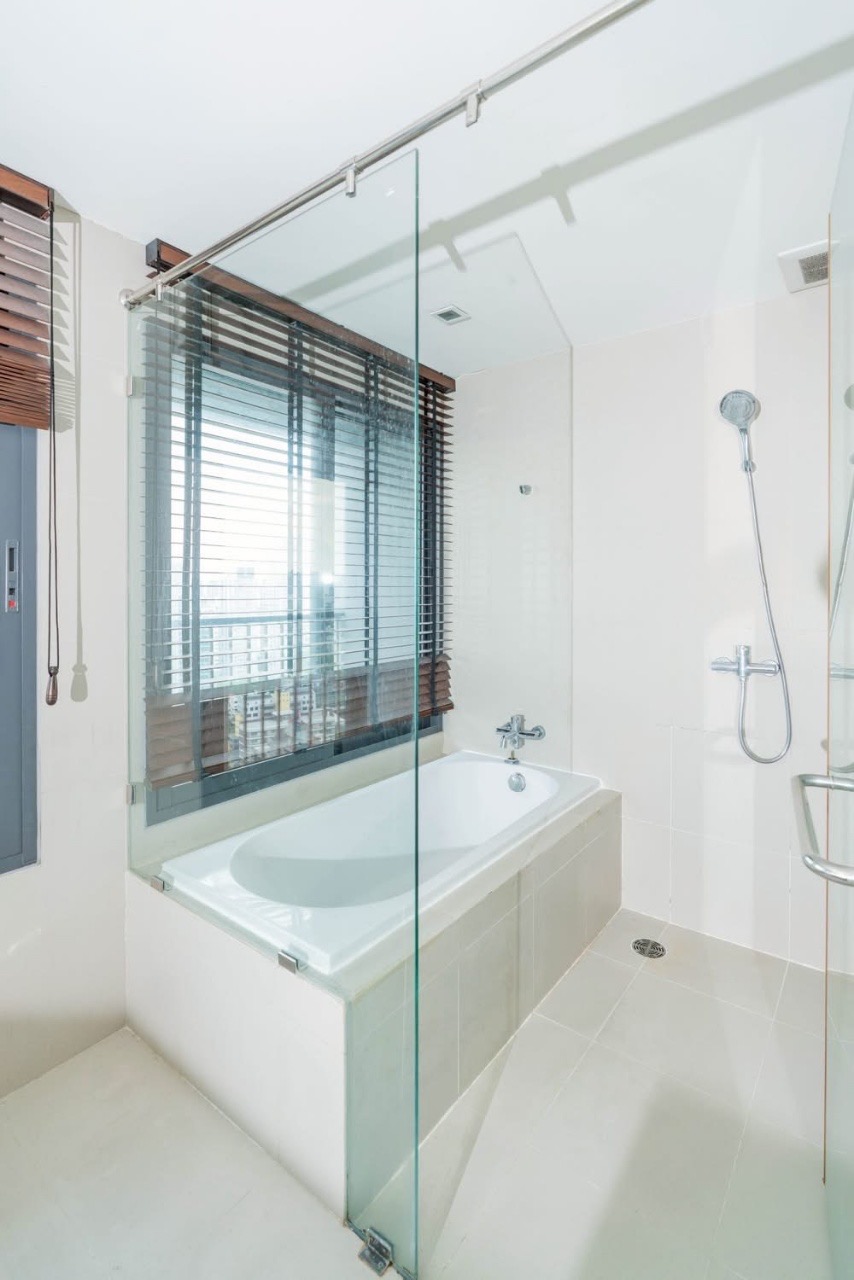 Noble Remix Sukhumvit 36