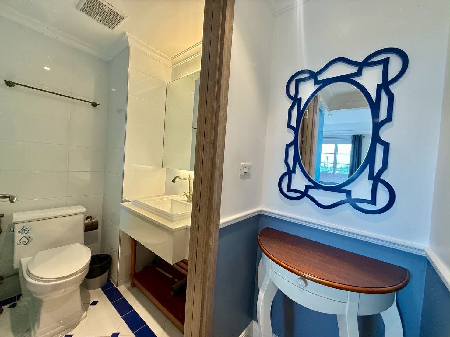 Seven Seas Côte d'Azur