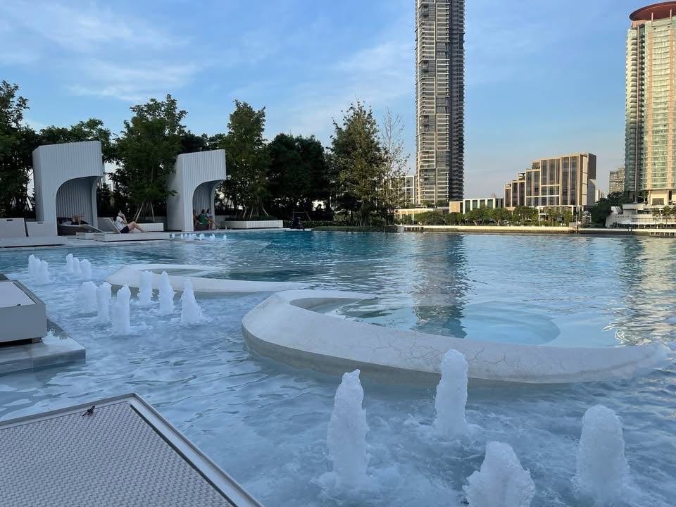 Chapter Charoennakorn Riverside