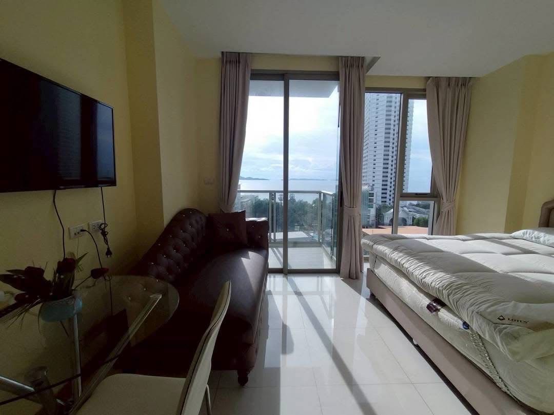 The Riviera Wongamat Beach