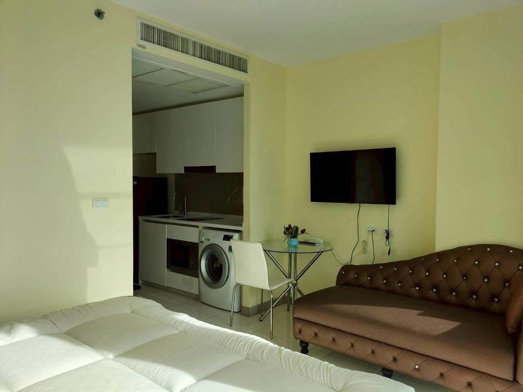 The Riviera Wongamat Beach