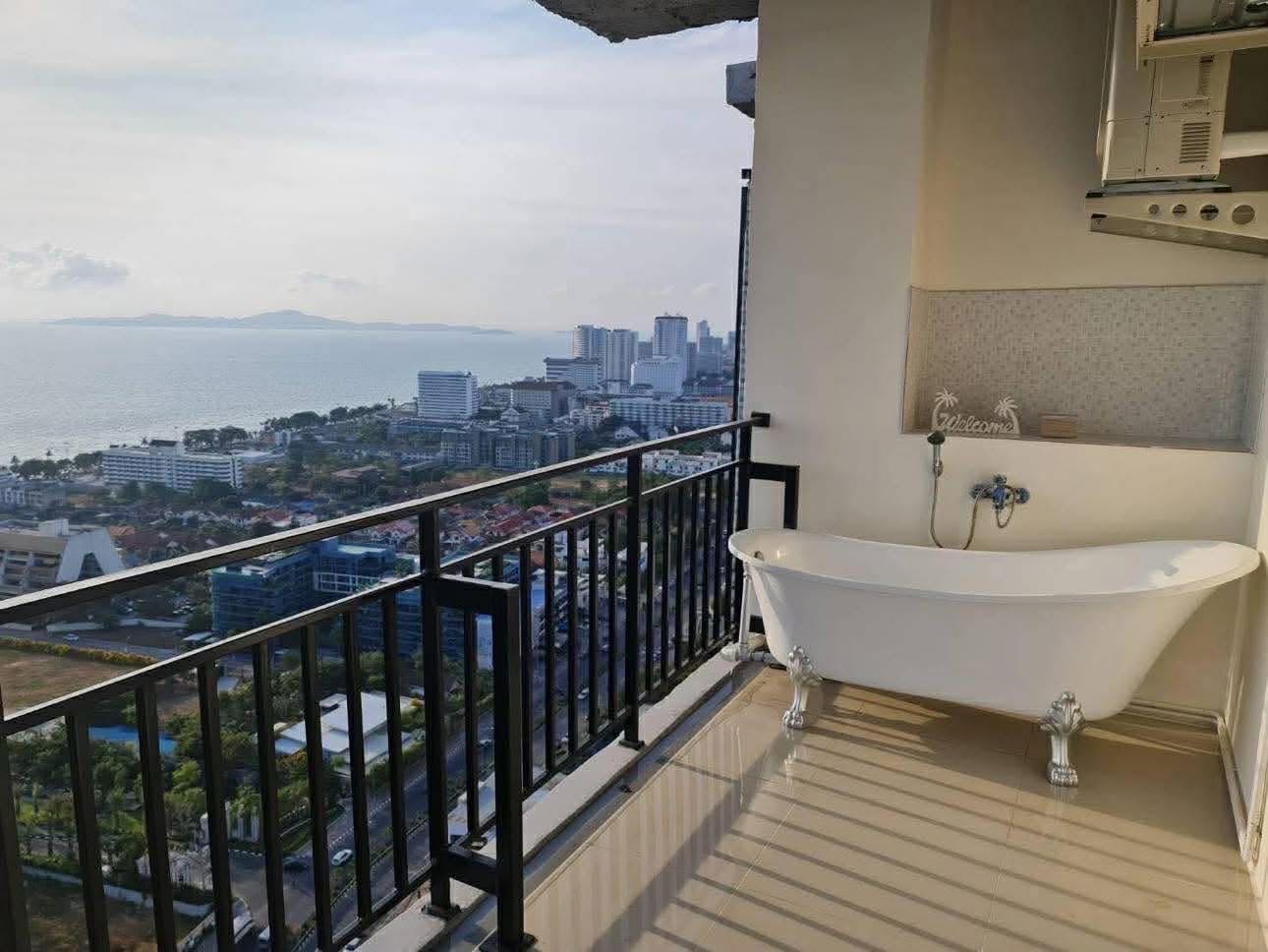 The Grand Jomtien Pattaya Beach