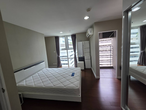 Belle Grand Rama 9