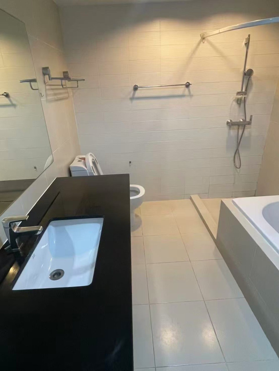 Tower D Belle Grand Rama 9