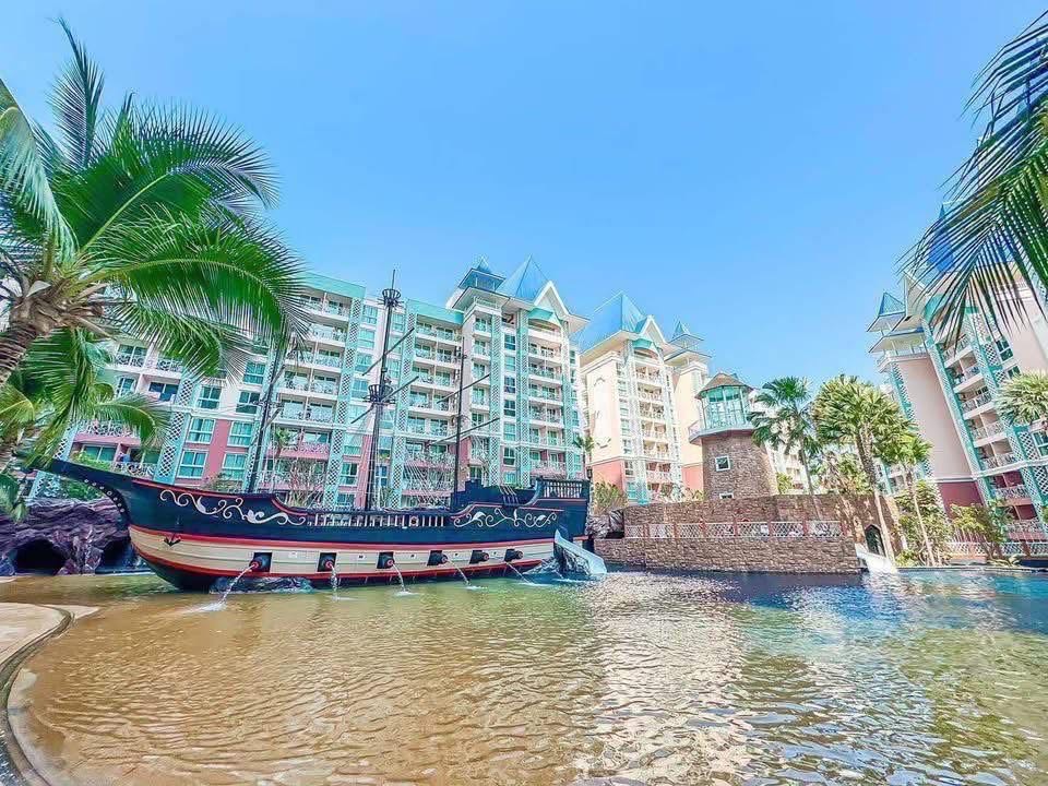 Grande Caribbean Condo