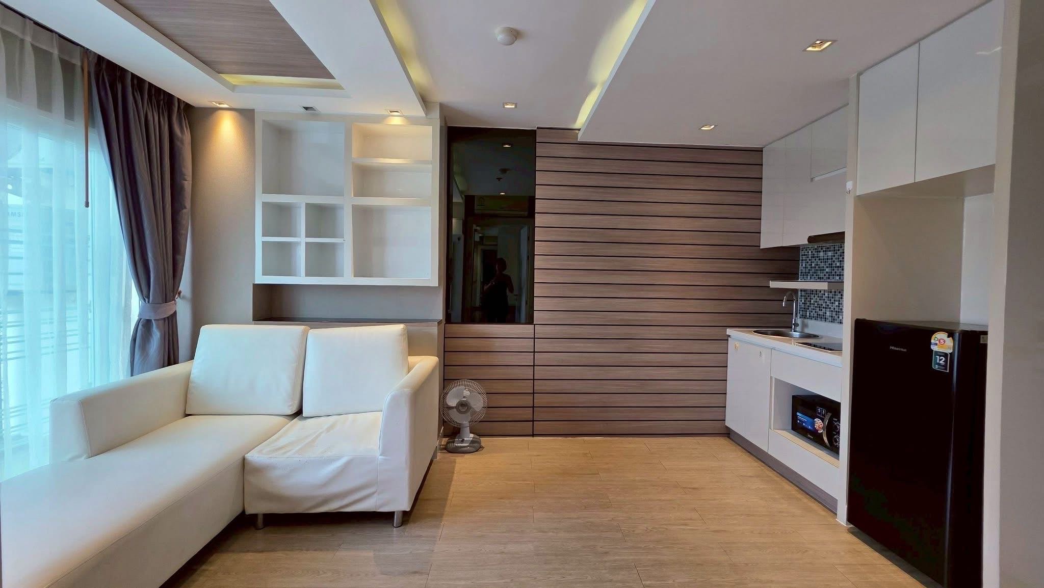 La Santier Condominium 