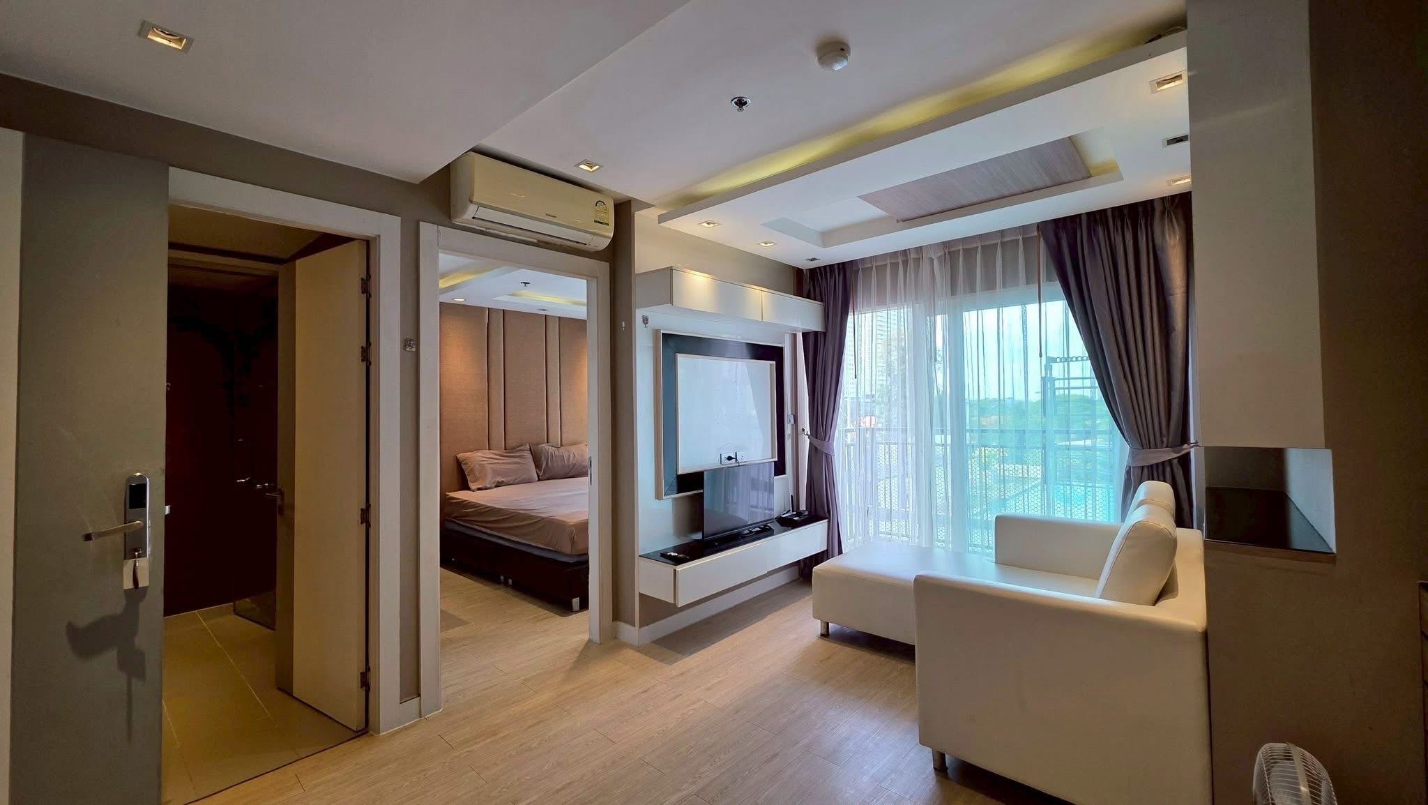 La Santier Condominium 