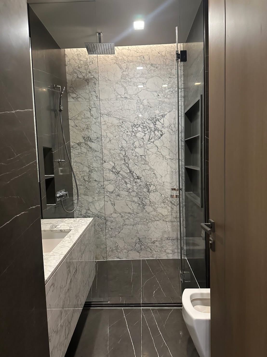 The Monument Thonglor