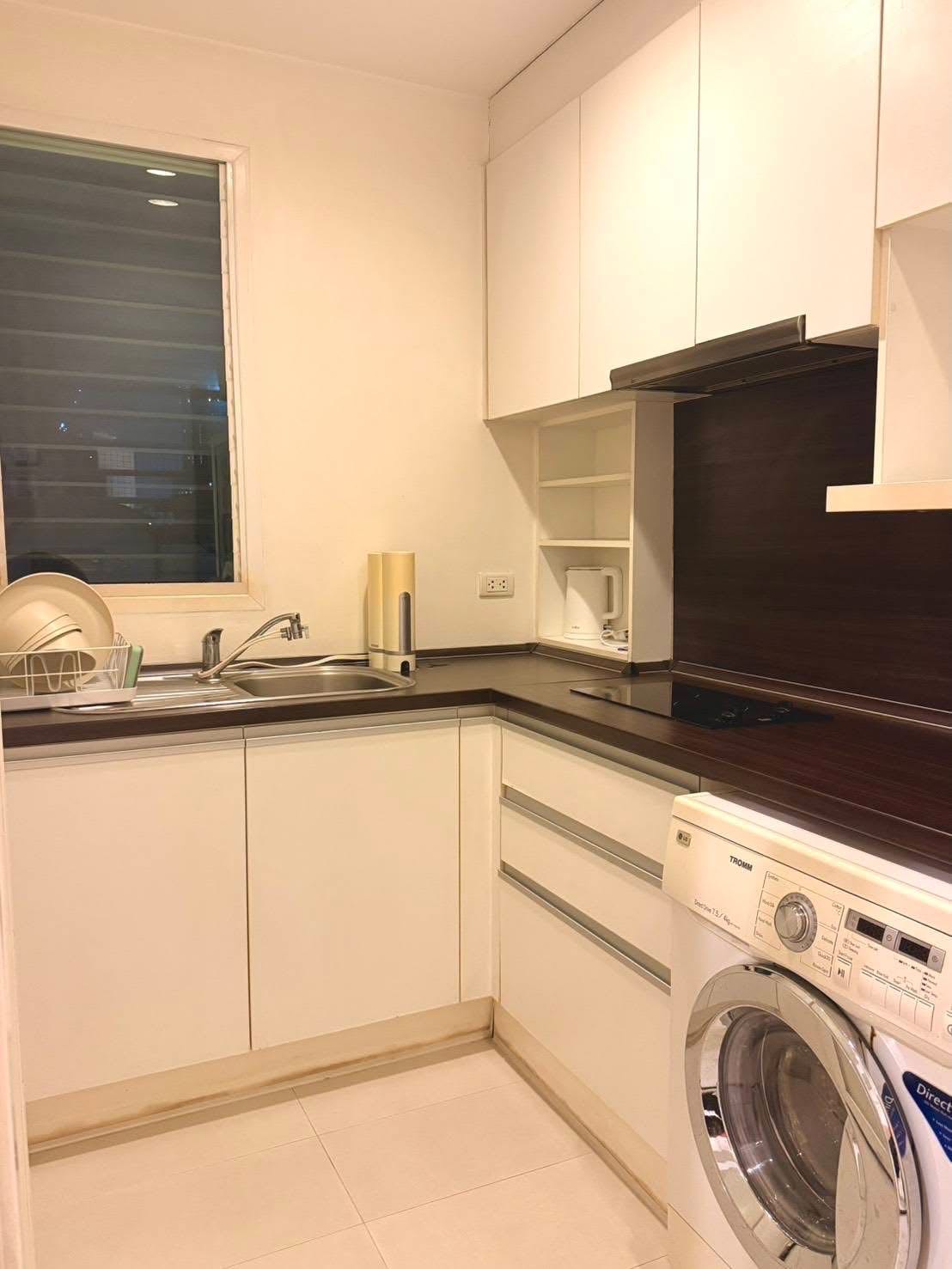 The Bangkok Sathorn Taksin