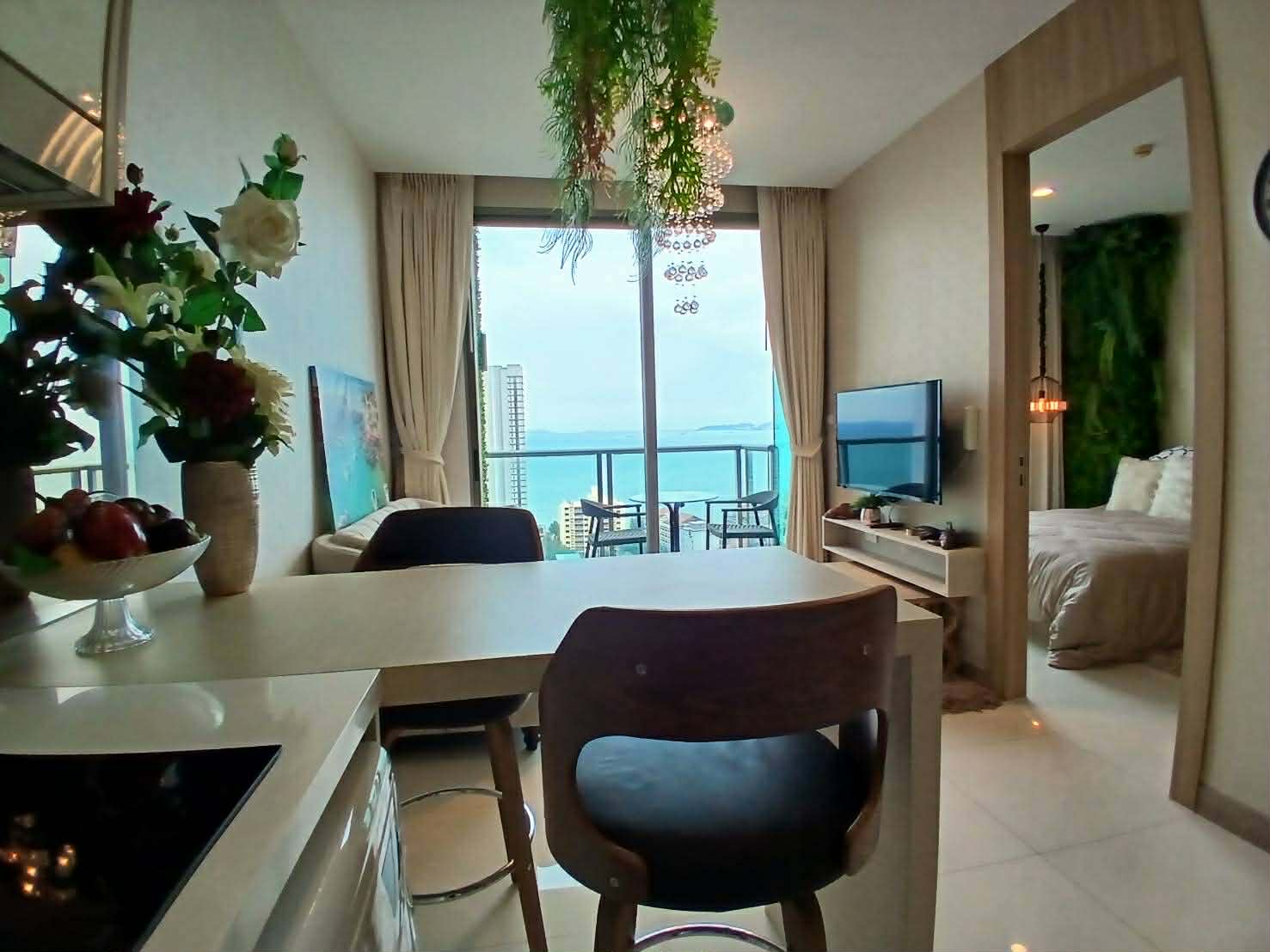 The Riviera Wongamat Beach