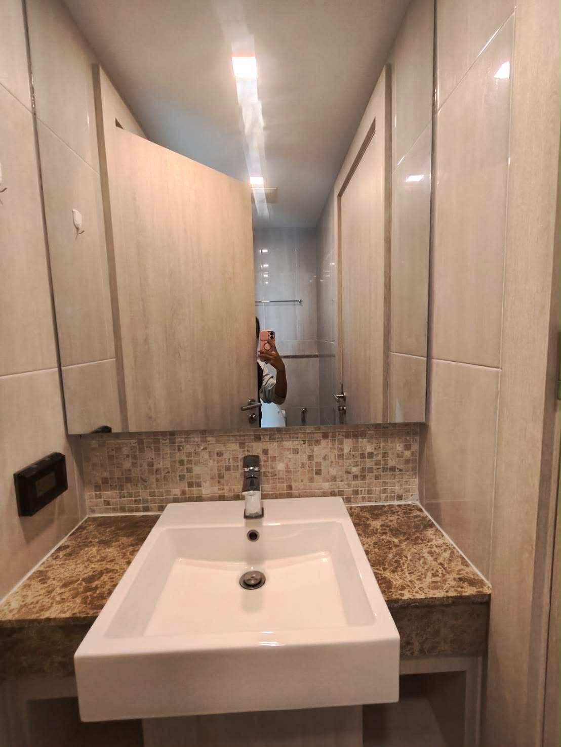 The Jewel Condominium 