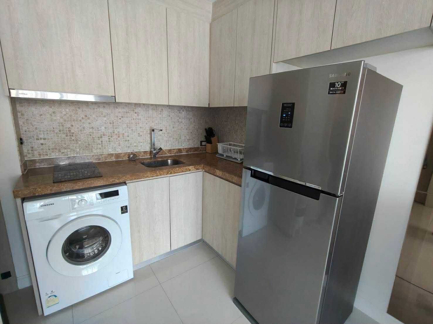 The Jewel Condominium 