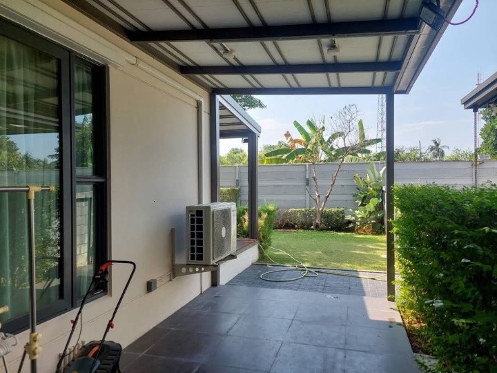 The City Thaweewatthana