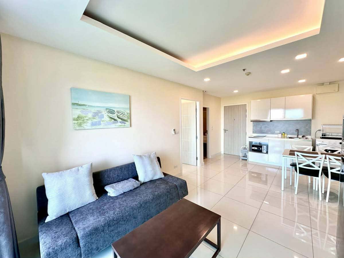 One Tower Phratamnak