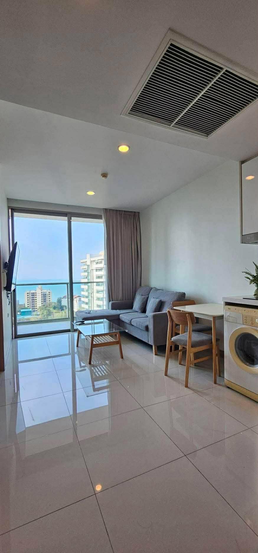 The Riviera Wongamat Beach 