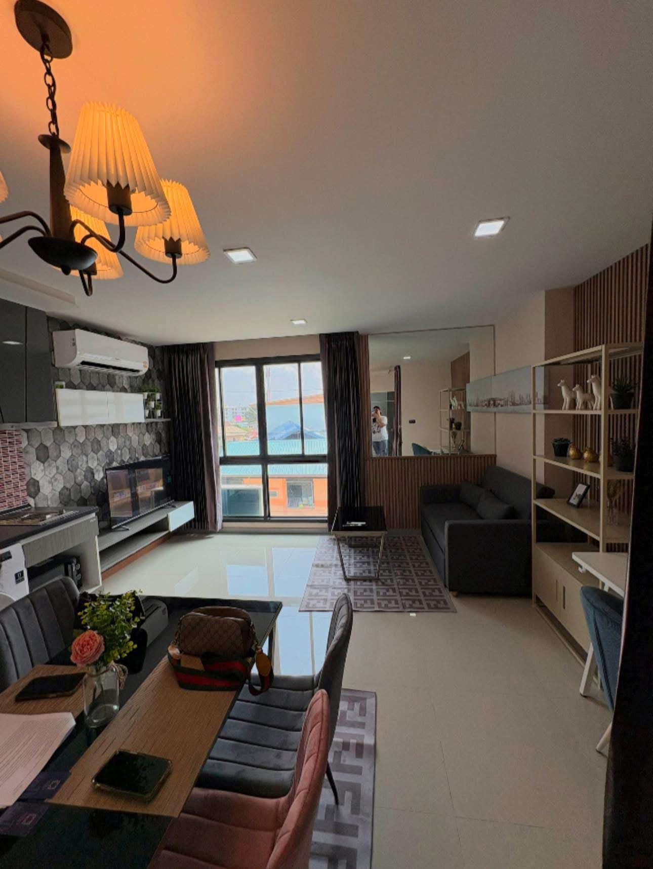 THE PRIVATE PARADISE