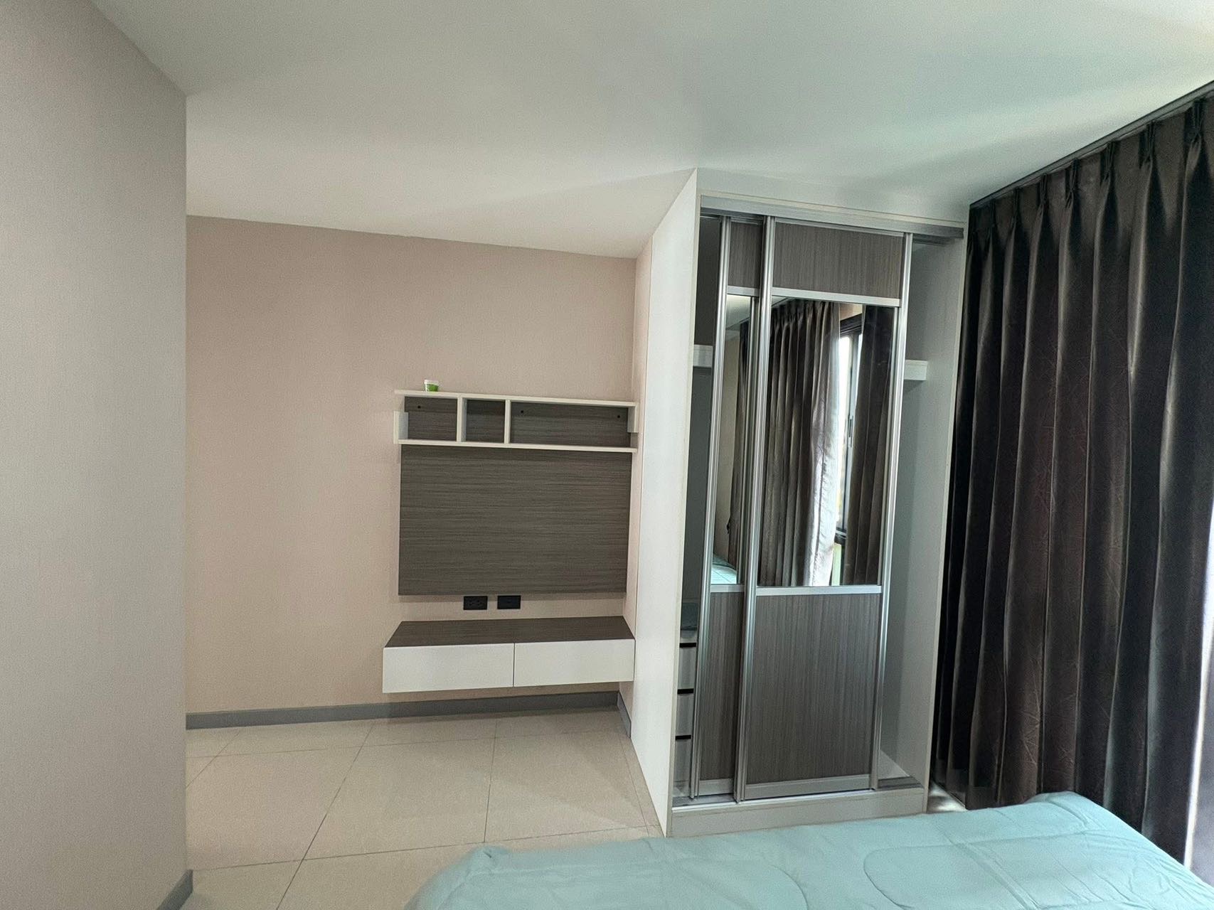 THE PRIVATE PARADISE