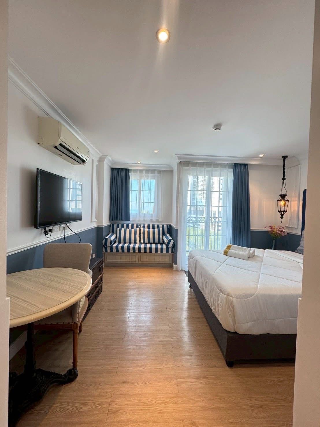 Seven Sea Code The Azur