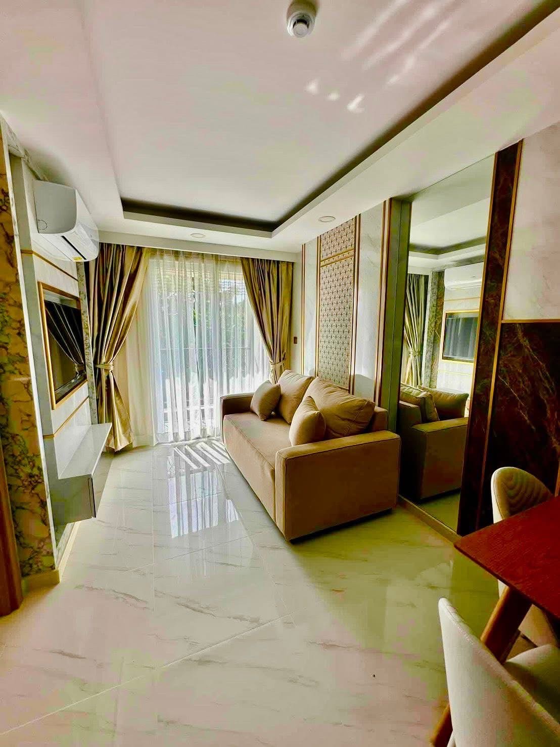 Dusit Grand Park 2 