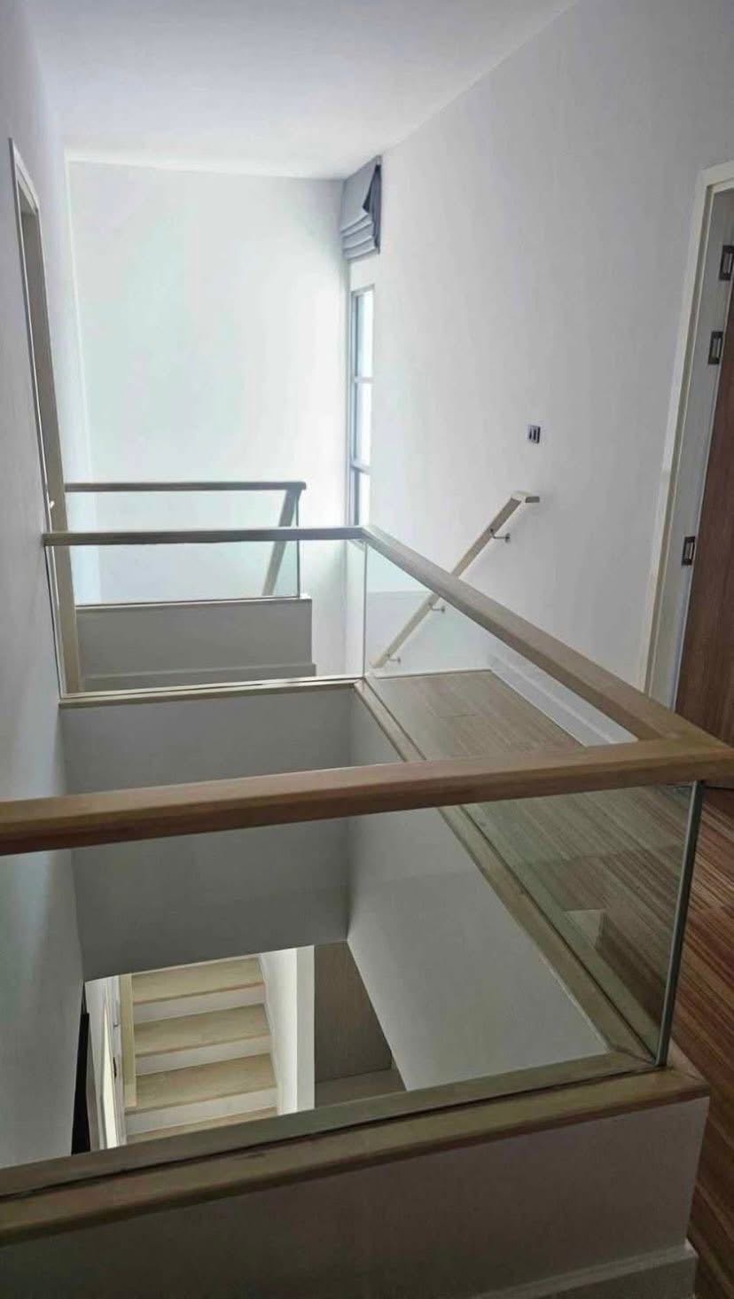 Chaiyaphon Wittaya - Motorway 