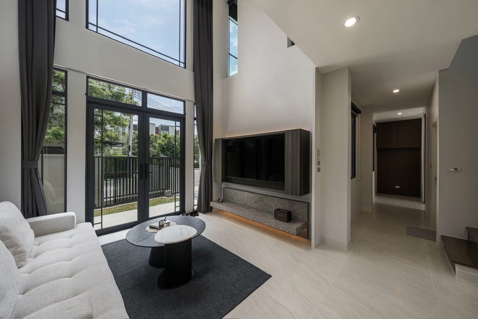 Baan Klang Muang Classe Sukhumvit 77