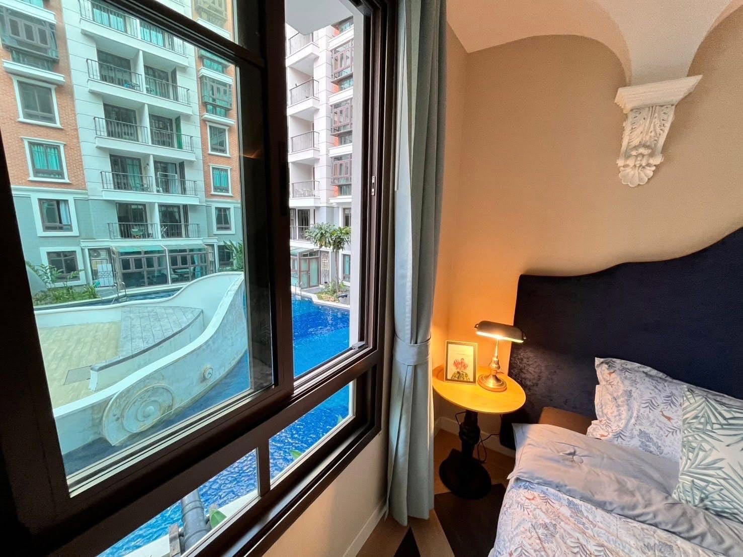 Espana Condo Resort 