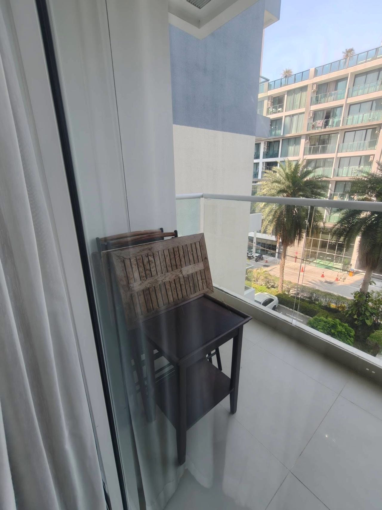 The View Cozy Beach Residence