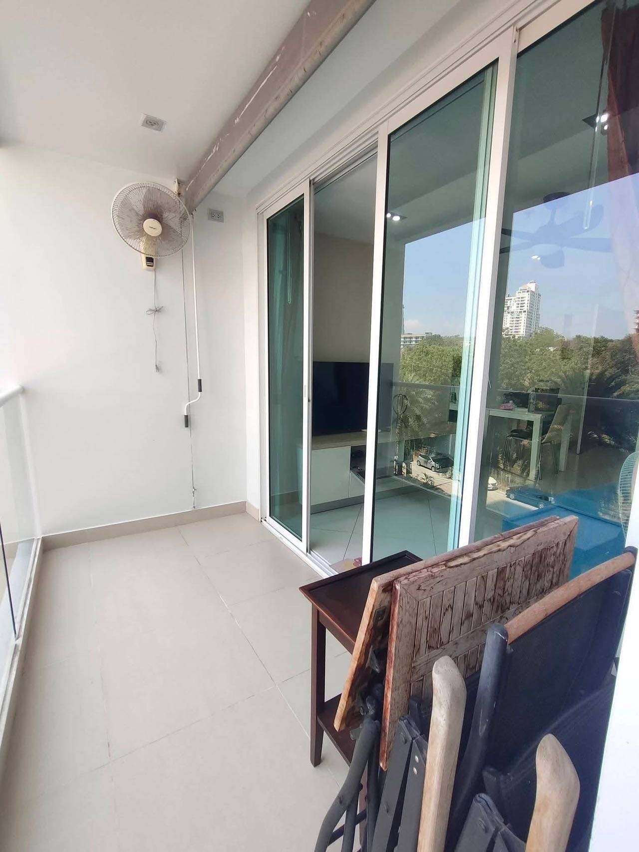 The View Cozy Beach Residence