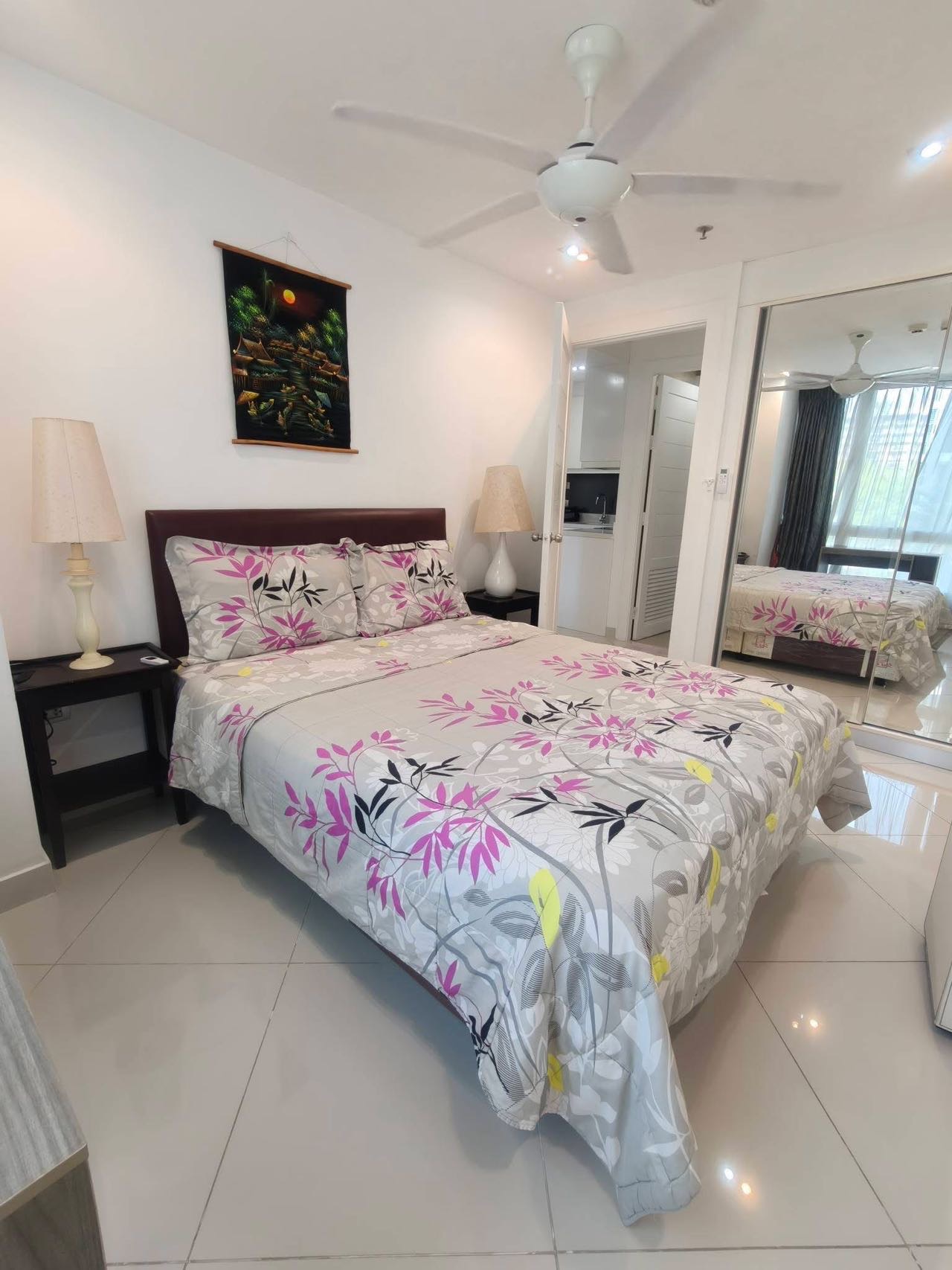 The View Cozy Beach Residence