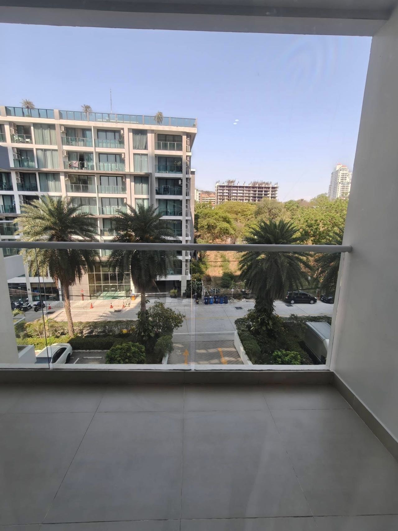 The View Cozy Beach Residence