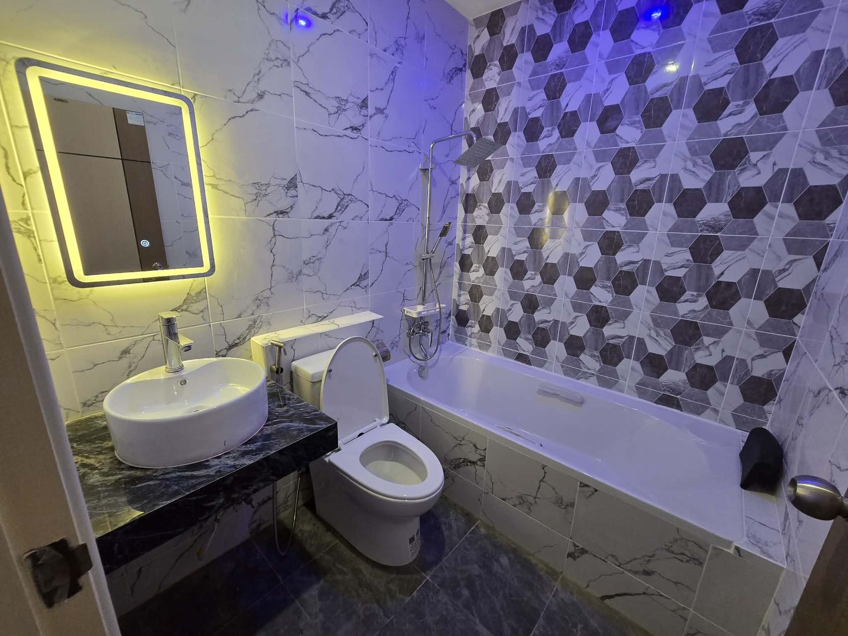 Soi Nathomthian 26