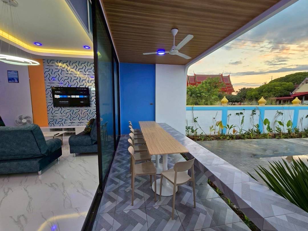 Soi Nathomthian 26