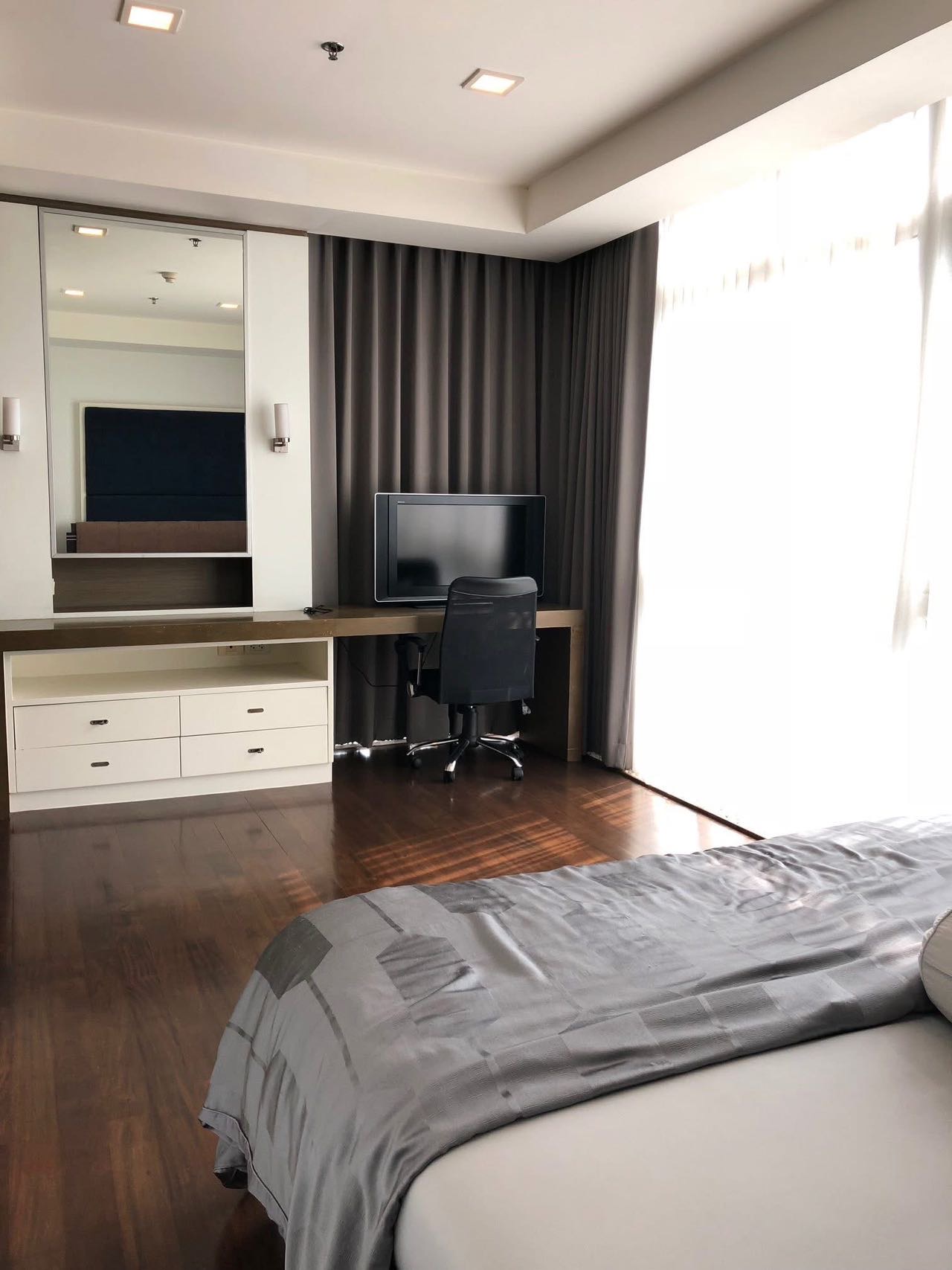 Nusasiri Grand Condo Ekamai
