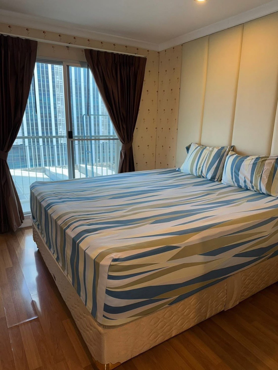 Lumpini Place Rama 9