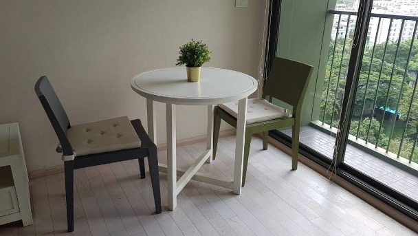 Noble Solo Thonglor