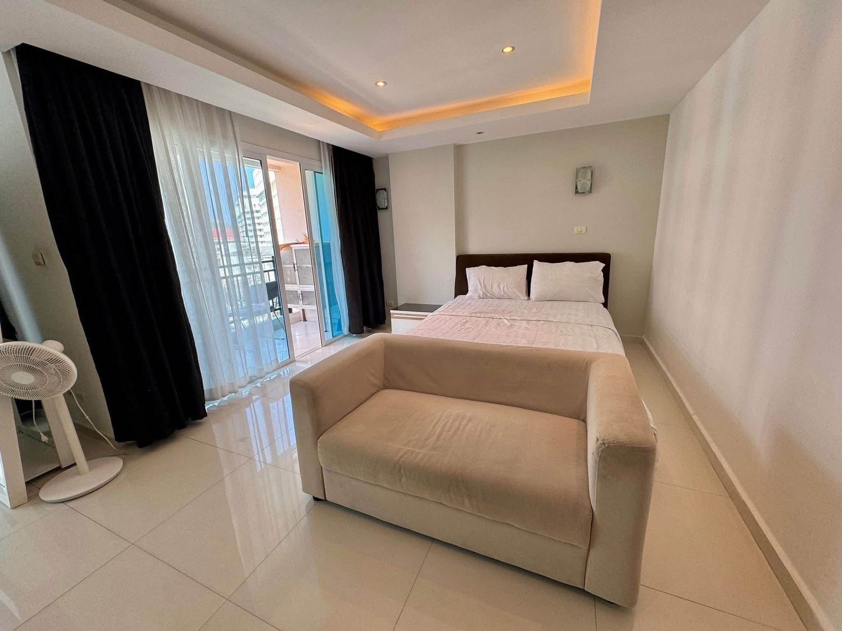 Centara Avenue Residence 