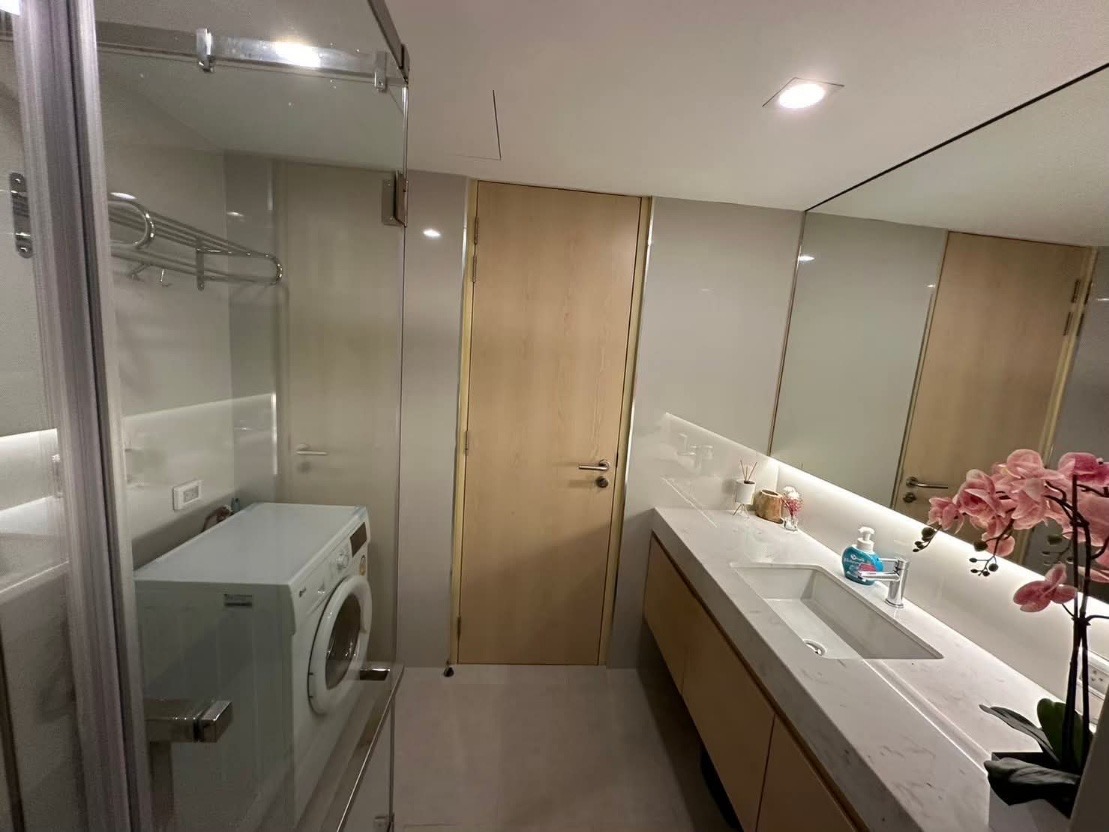 Silom Suite