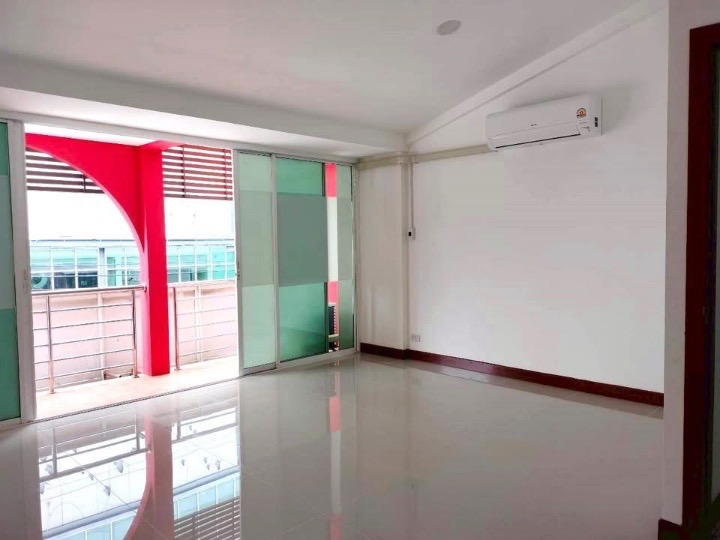 Thonglor25