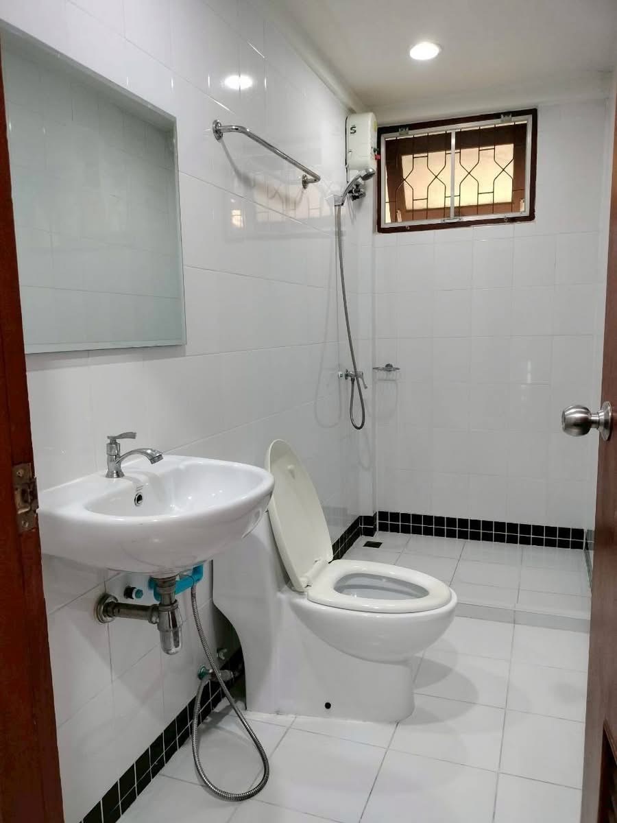 Thonglor25