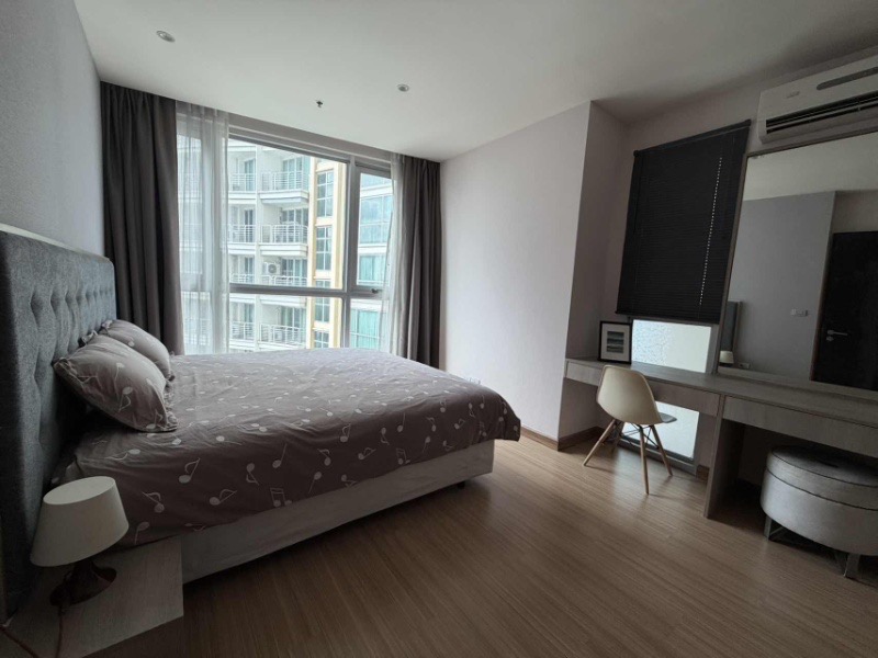  Sky Walk Residences