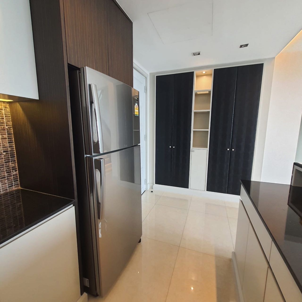 The Four Wings Residence Srinakarin