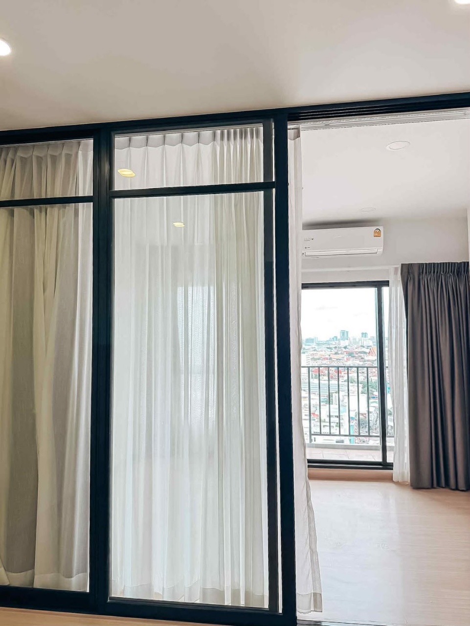 Supalai Loft Prajadhipok Wongwianyai